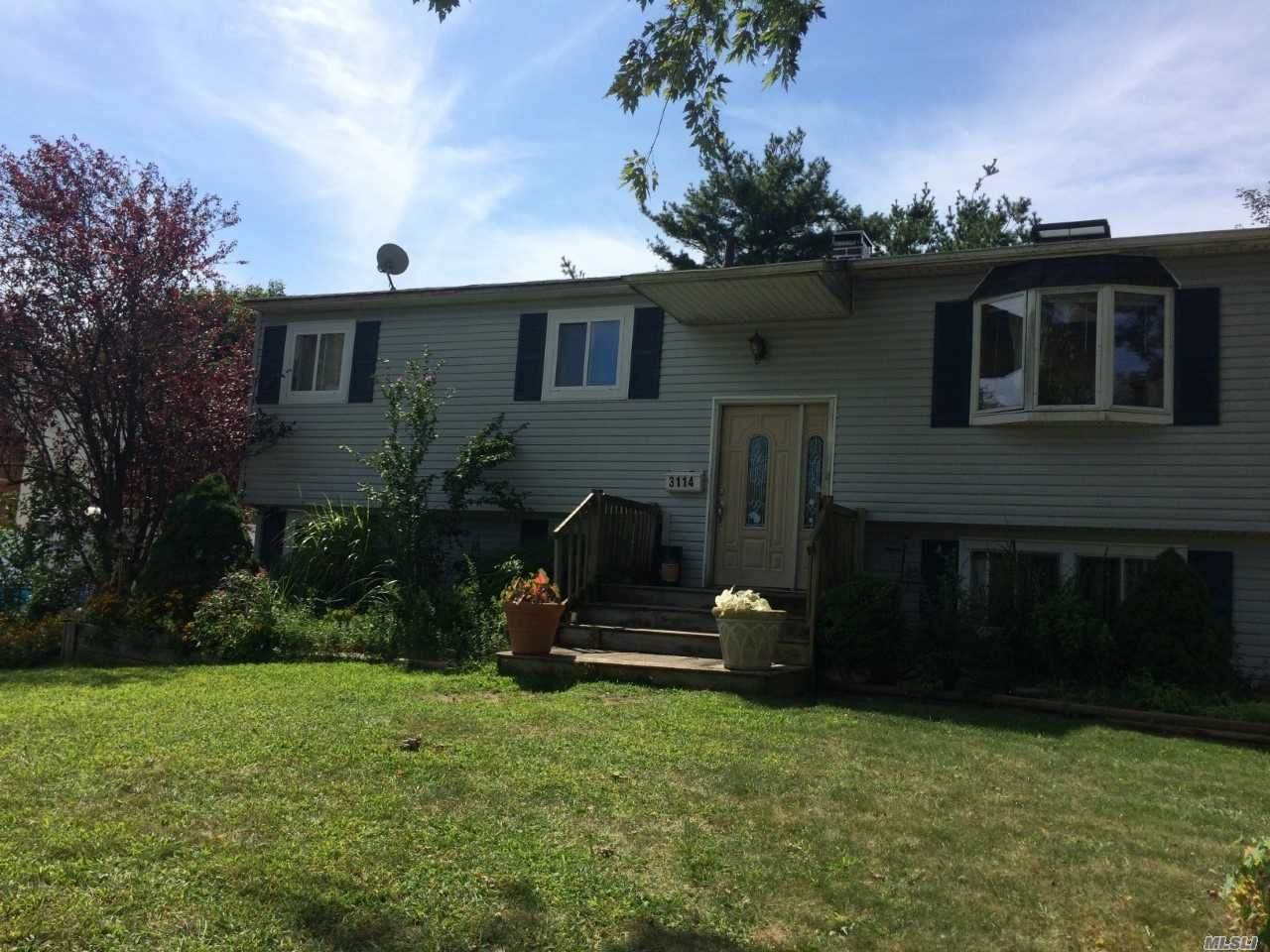 3114 Chestnut Avenue - Photo 1