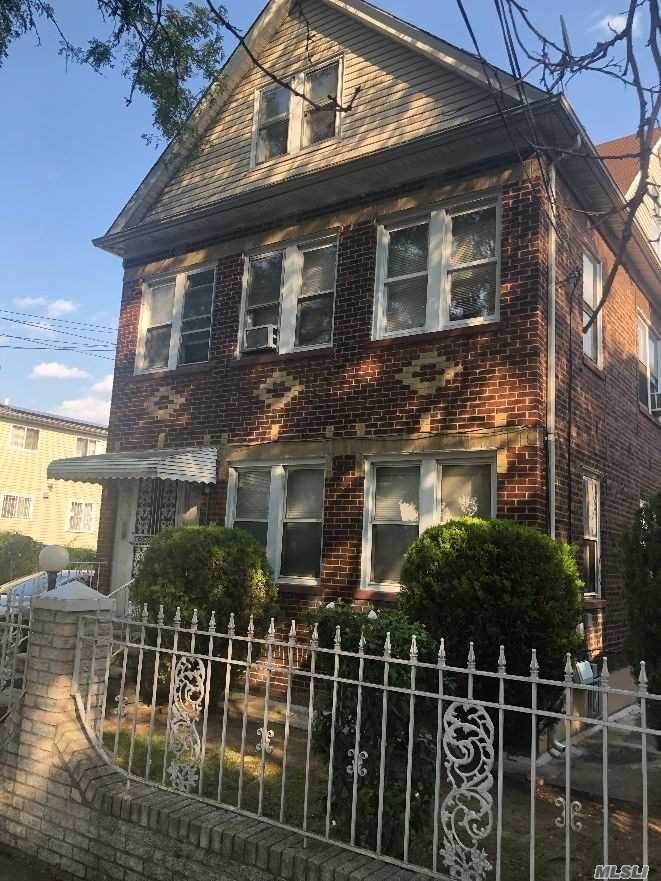145-30 Ferndale Avenue - Photo 1