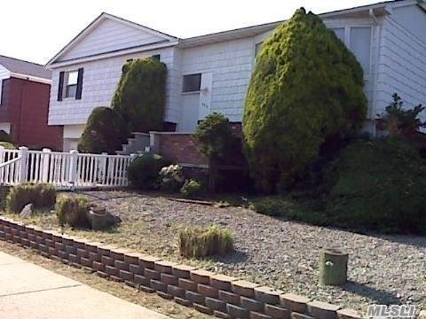 401 Franklin Boulevard - Photo 1