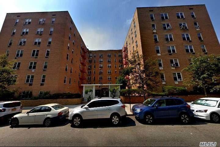 42-42 Colden Street - Photo 1