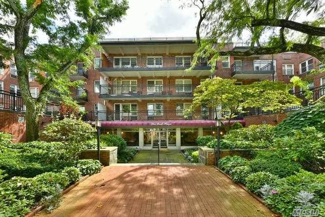 30 Stoner Avenue - Photo 1