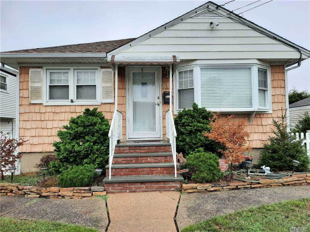 112 Clearwater Road - Photo 1