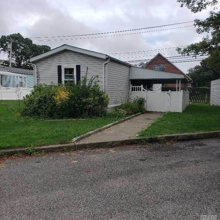1 Frontier Way - Photo 1