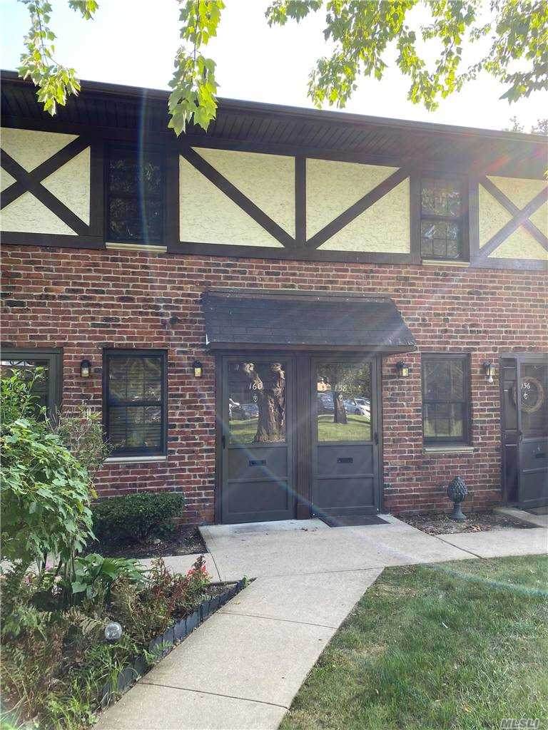 160 Newbrook - Photo 1