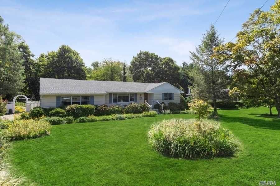 255 Knollwood Lane - Photo 1