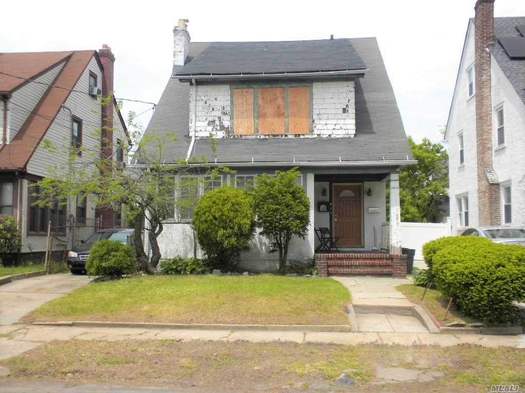 194-13 111th Road - Photo 1