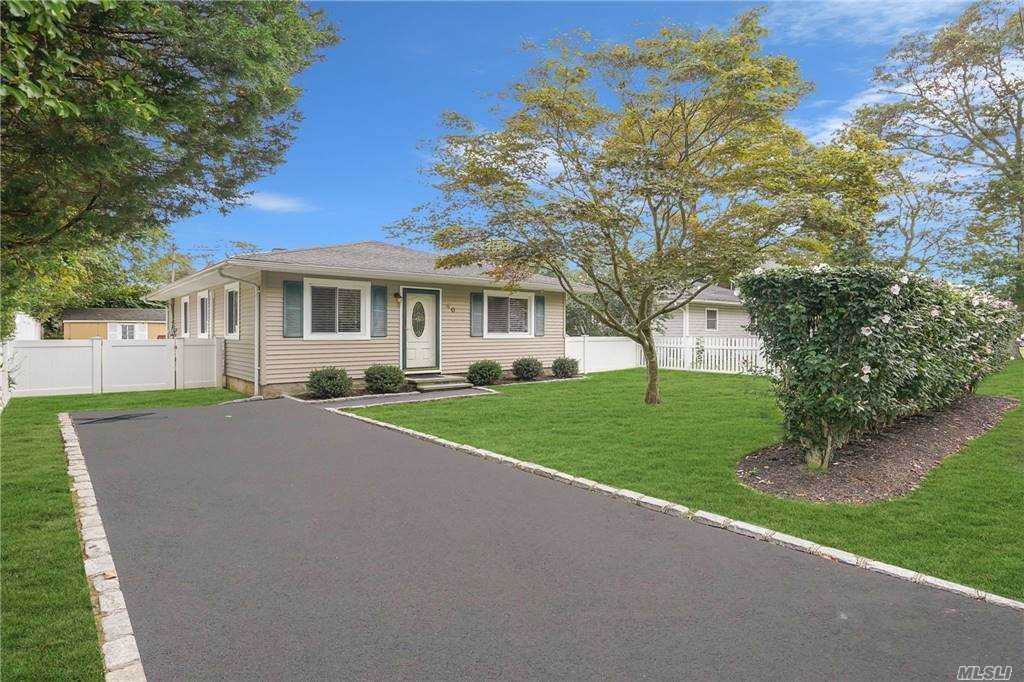 40 Harrison Drive - Photo 1