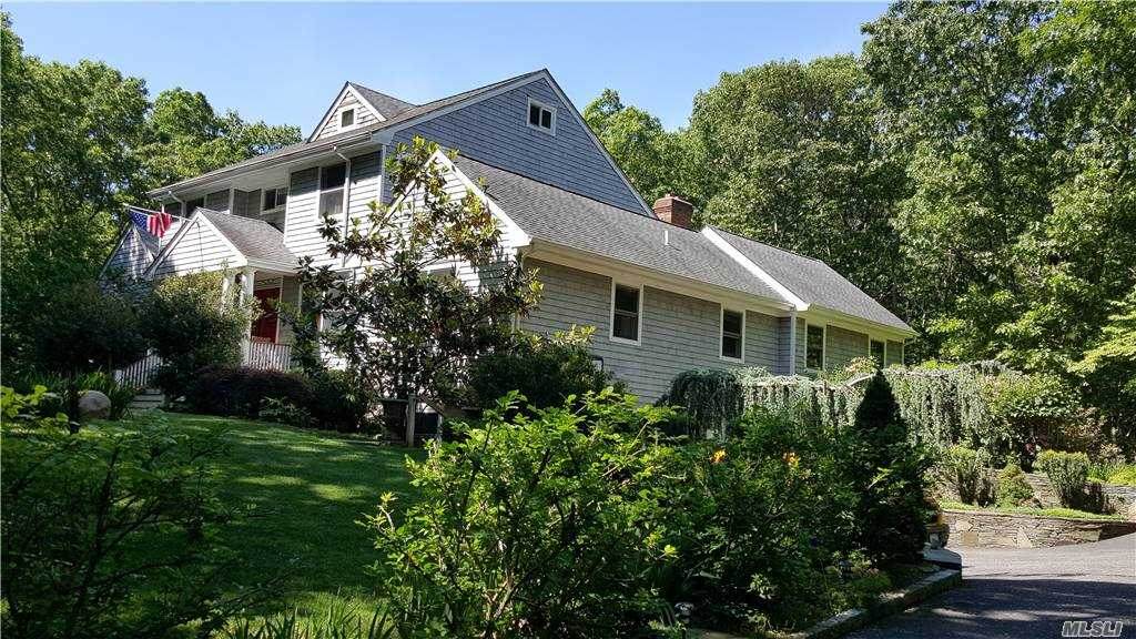 1389 Bridgesag Harbor Turnpike - Photo 1