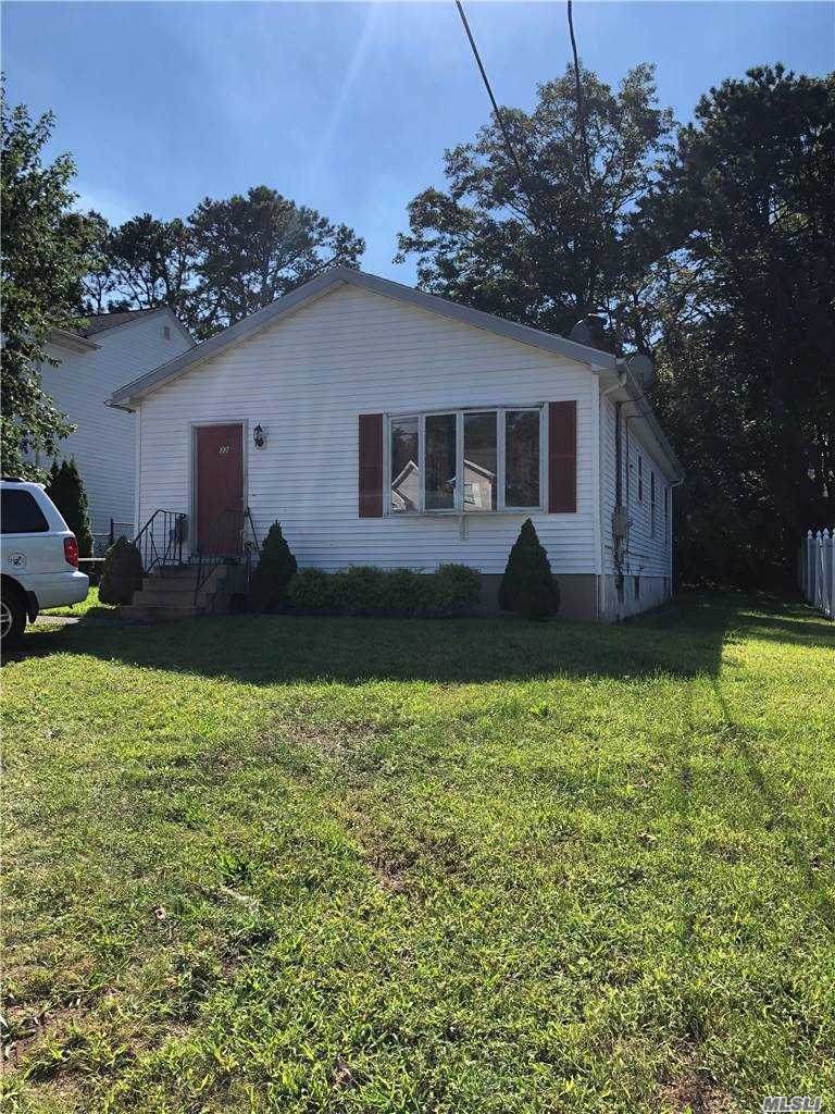 132 24th Street - Photo 1