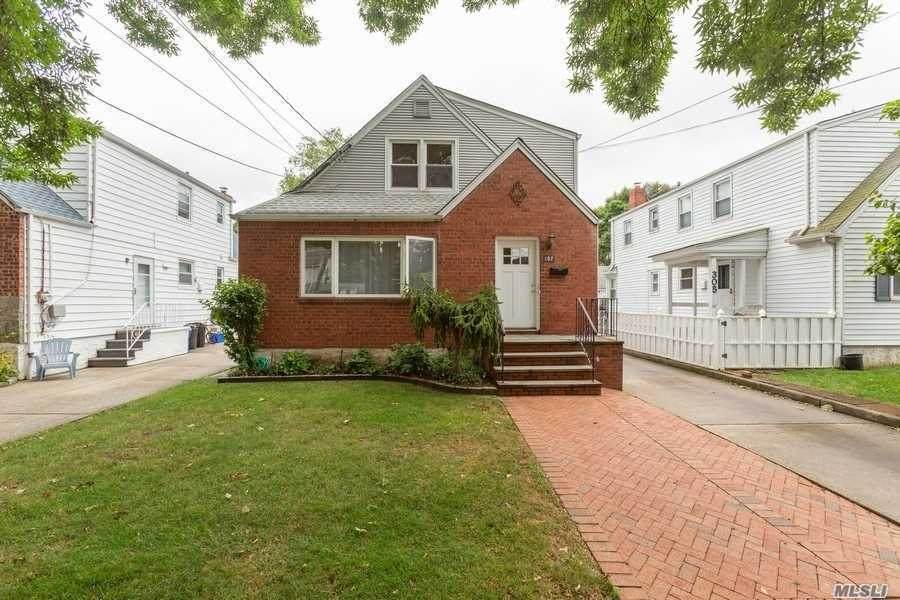 107 Emerson Avenue - Photo 1