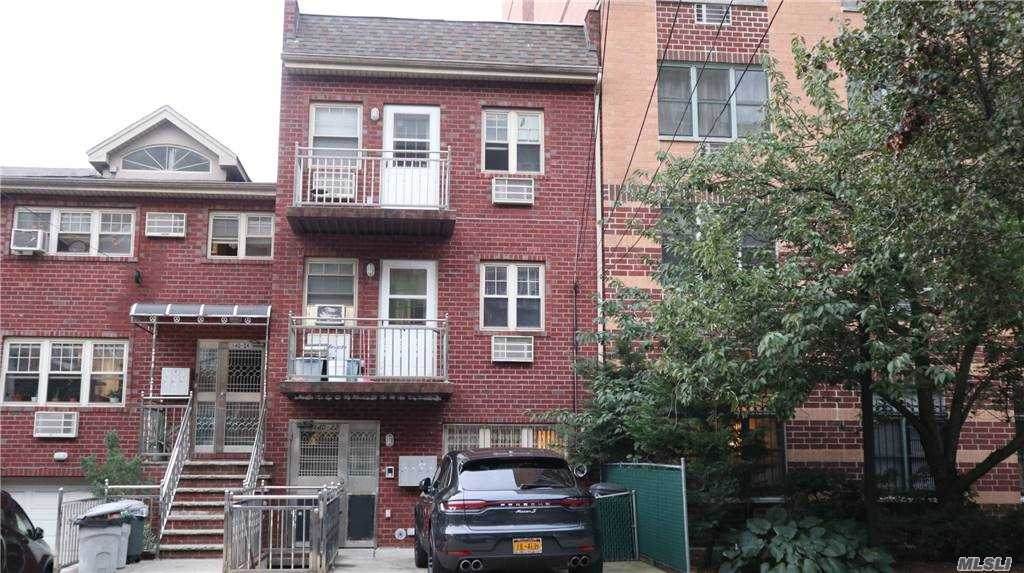 140-22 45 Avenue - Photo 1