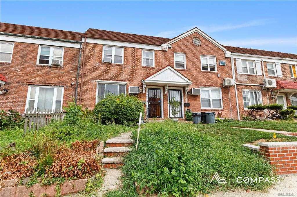 75-55 Utopia Parkway - Photo 1