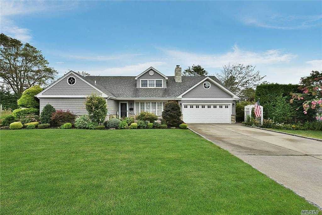 80 Hampton Boulevard - Photo 1