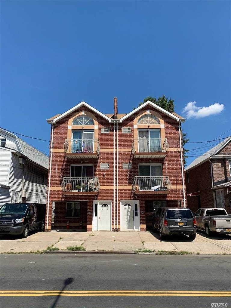 42-77 Hampton St - Photo 1