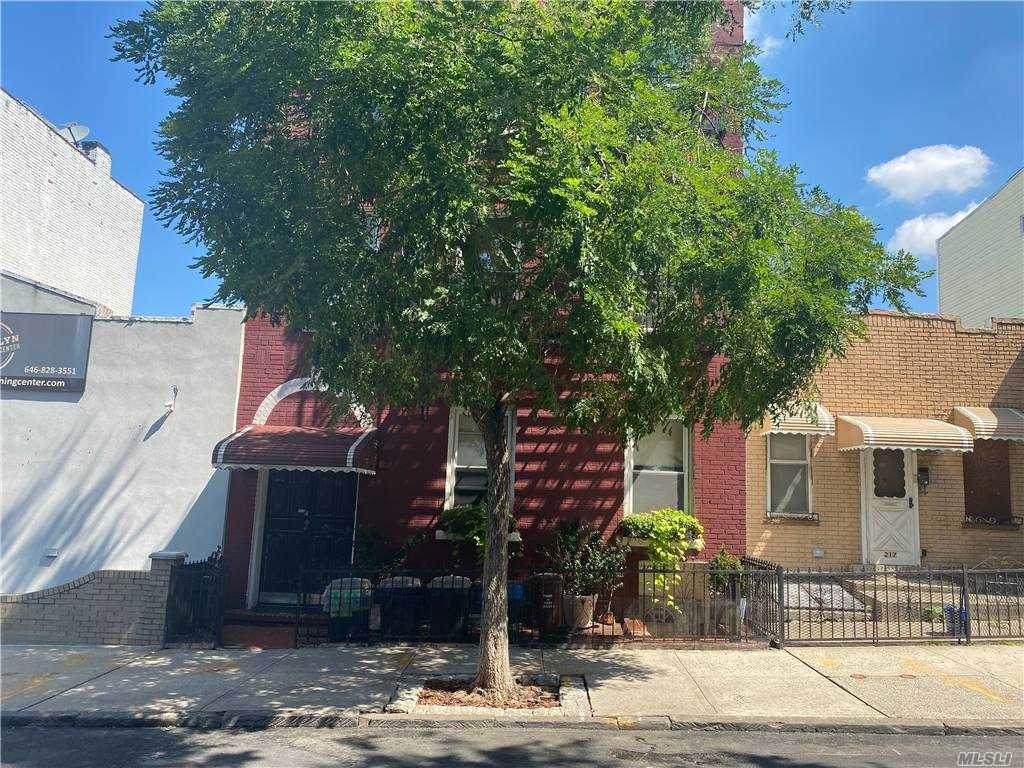 215 21st Street - Photo 1