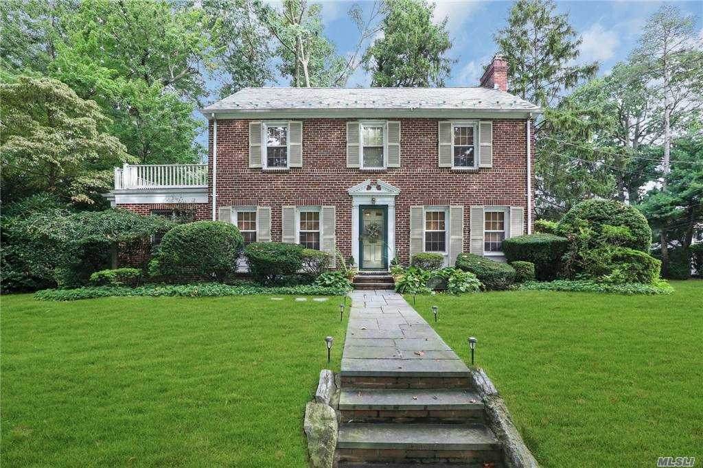 299 Park Avenue - Photo 1