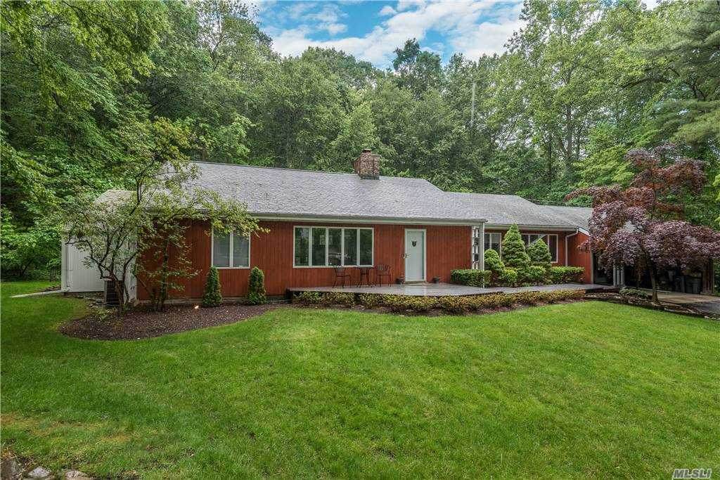 22 Overbrook Drive - Photo 1