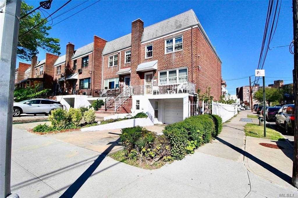 11002 Saultell Avenue - Photo 1