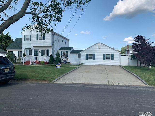 19 Nassau Avenue - Photo 1