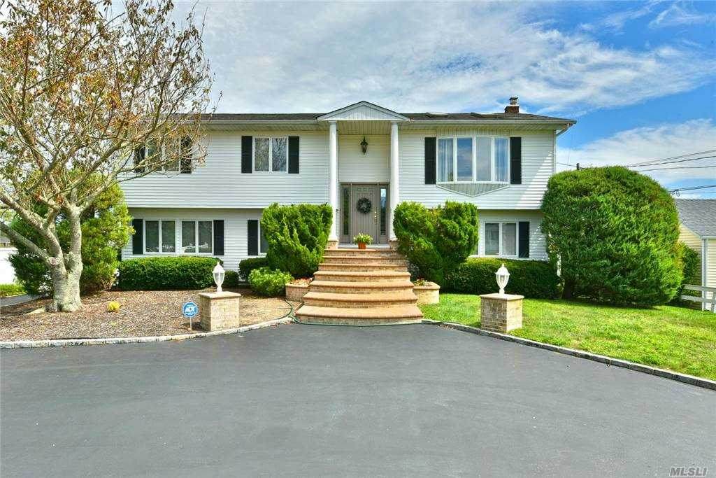 176 Clocks Boulevard - Photo 1