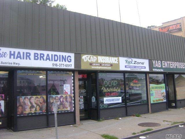 17-19 Sunrise Highway - Photo 1