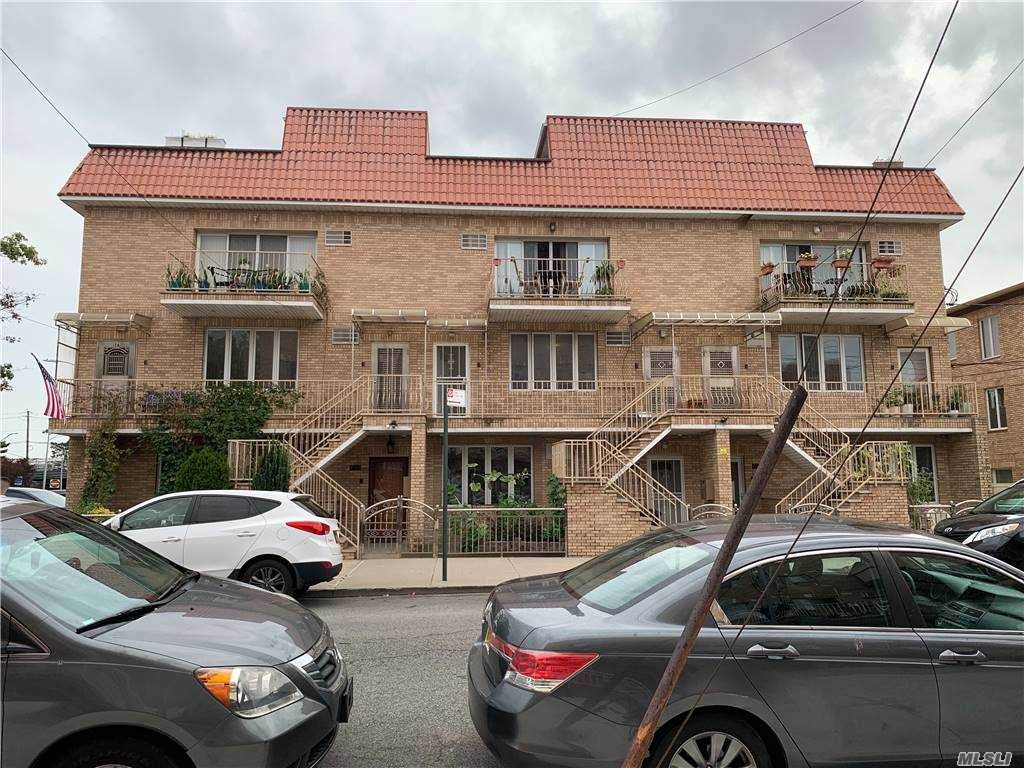 2578 16 Street - Photo 1