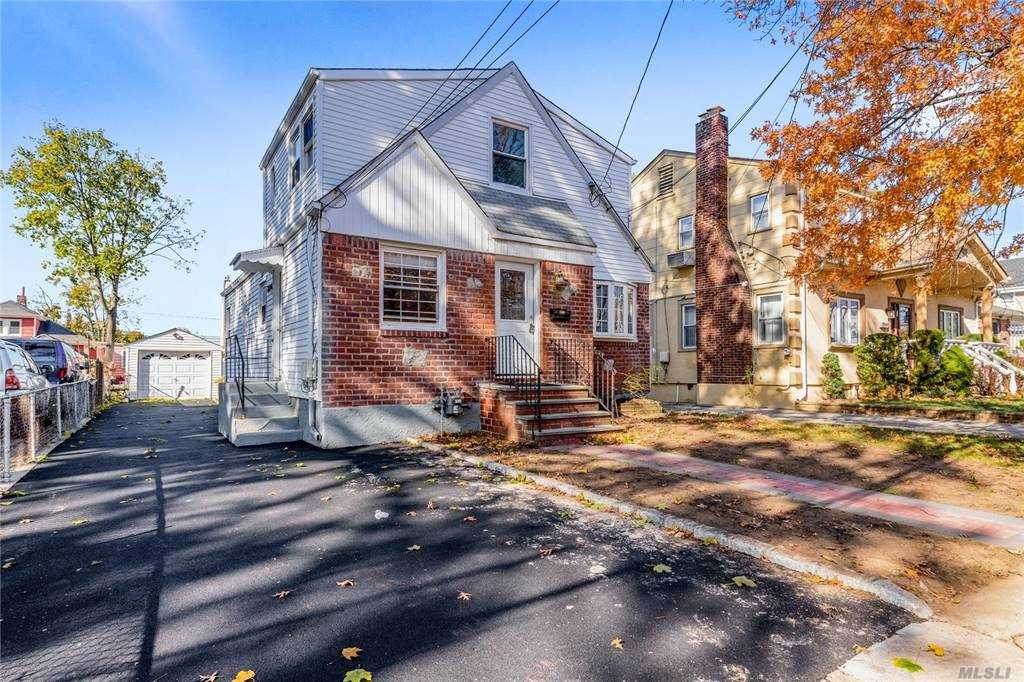 44 Montgomery Street - Photo 1