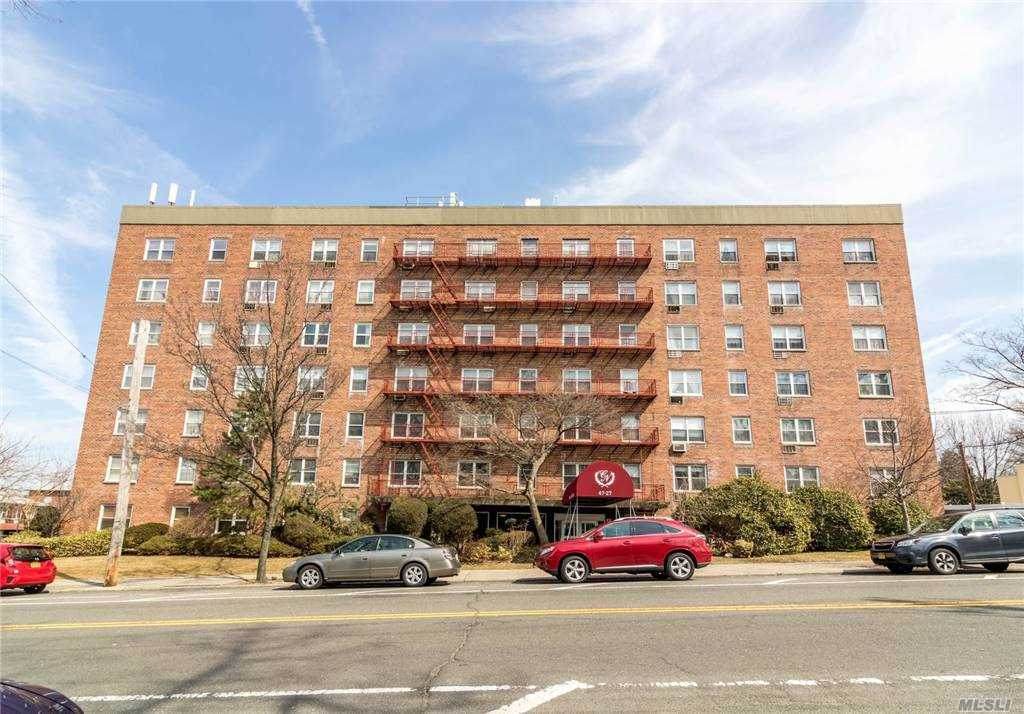 47-27 Little Neck Parkway - Photo 1