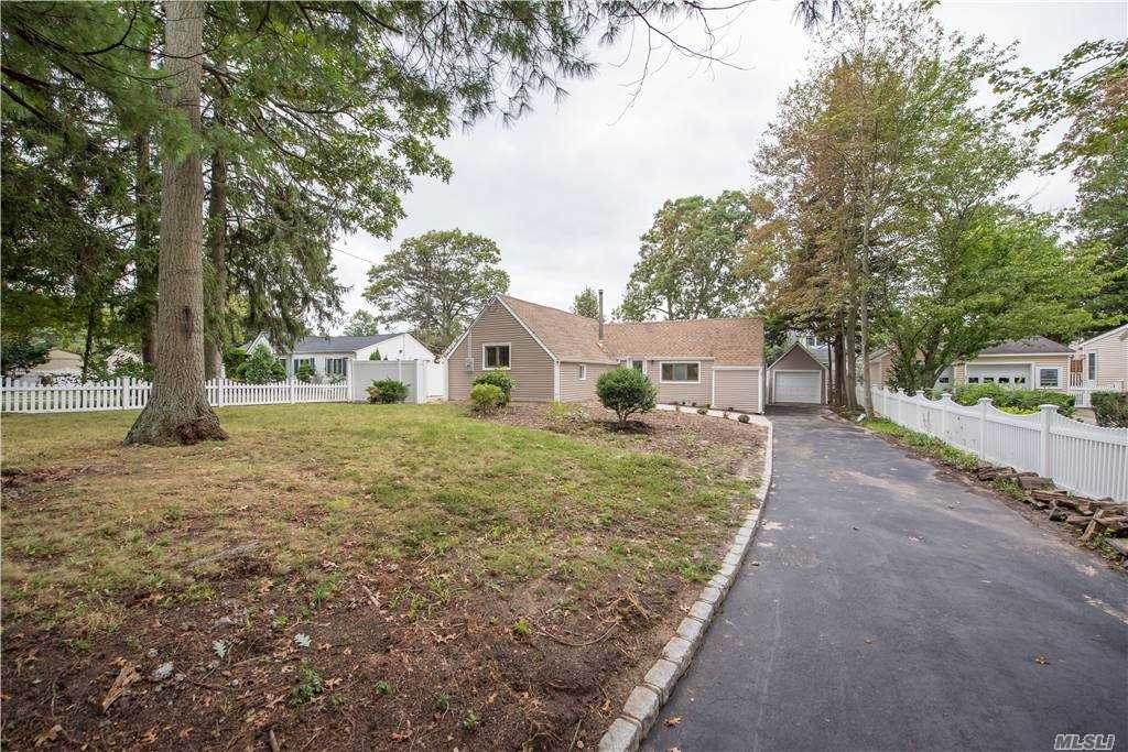 10 Ruth Pl - Photo 1