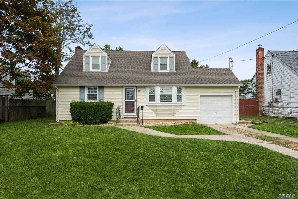 2395 Lancaster Street - Photo 1