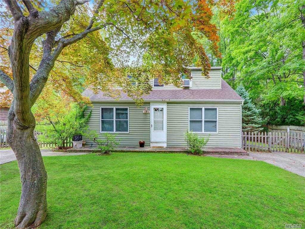 136 Annette Avenue - Photo 1