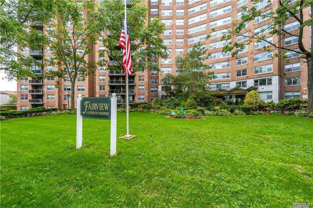 61-20 Grand Central Parkway - Photo 1