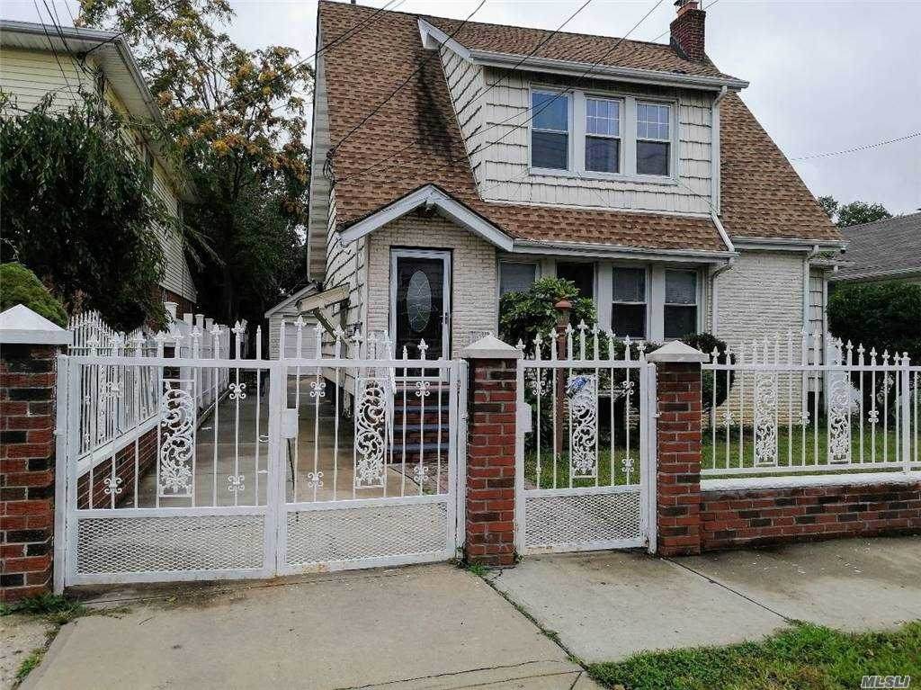 135-11 219th Street - Photo 1