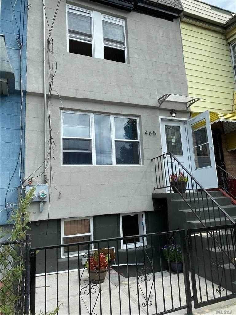 465 Chestnut Street - Photo 1