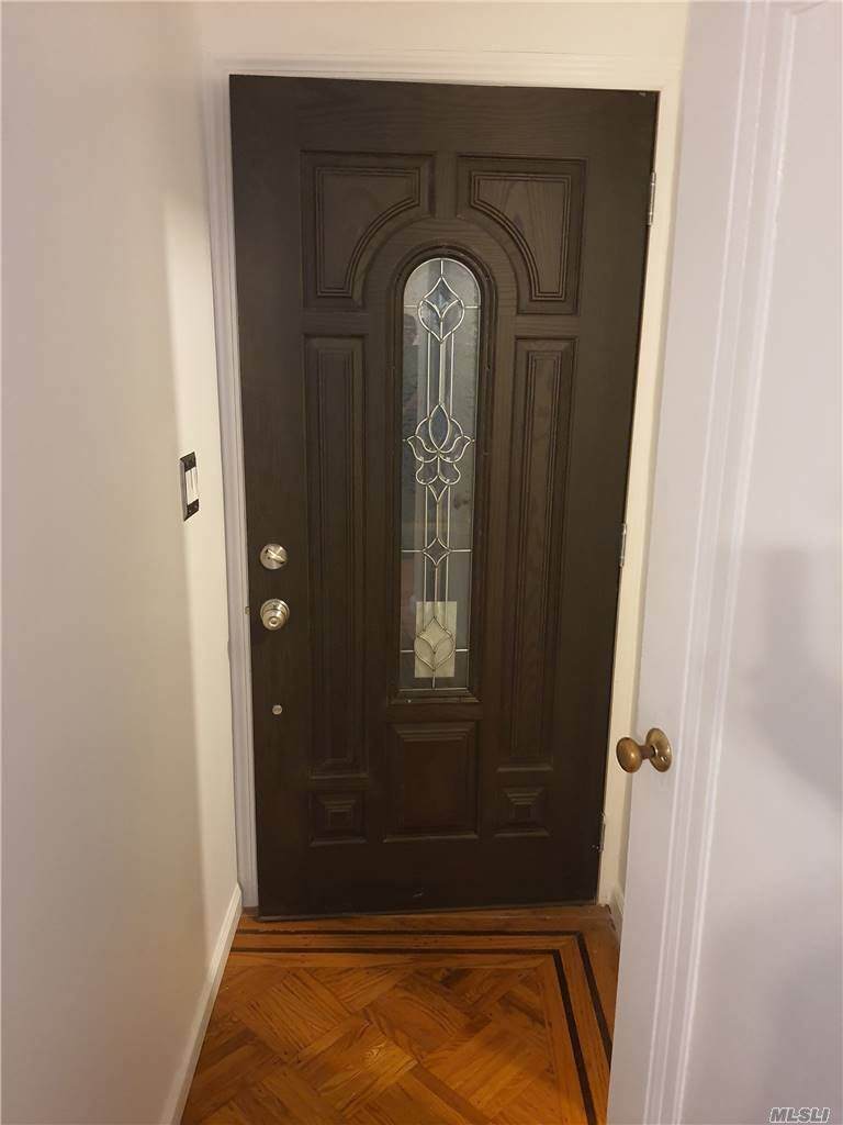 9534 72nd Ave - Photo 1