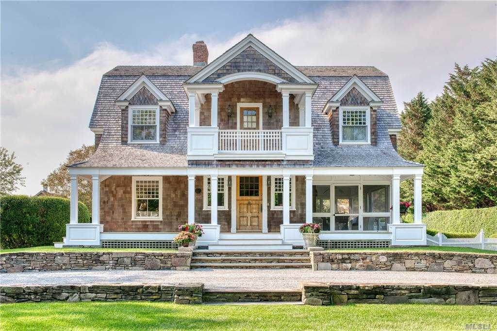 55 Quaquanantuck Lane - Photo 1