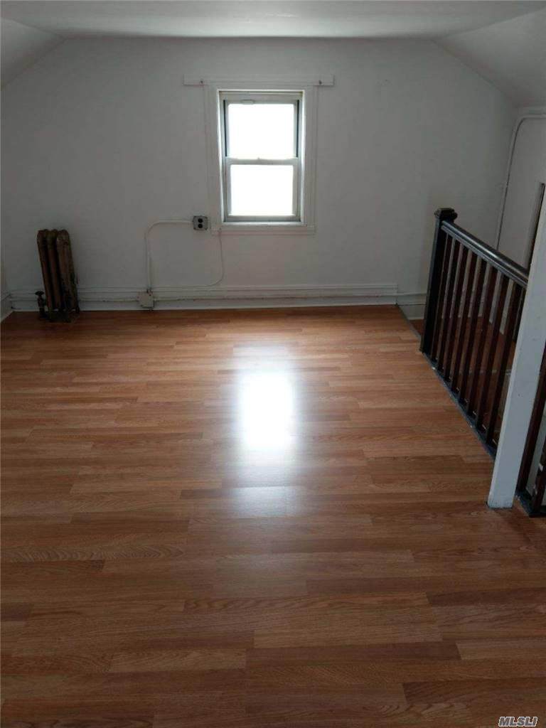 164-39 76th Avenue - Photo 1