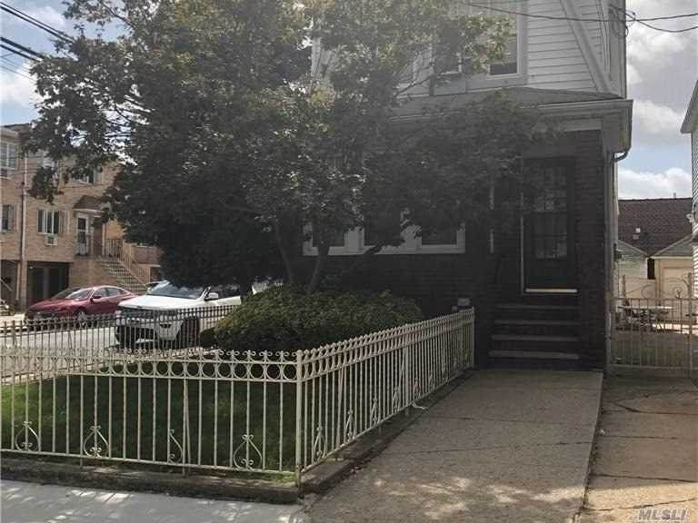 5724 Avenue O - Photo 1
