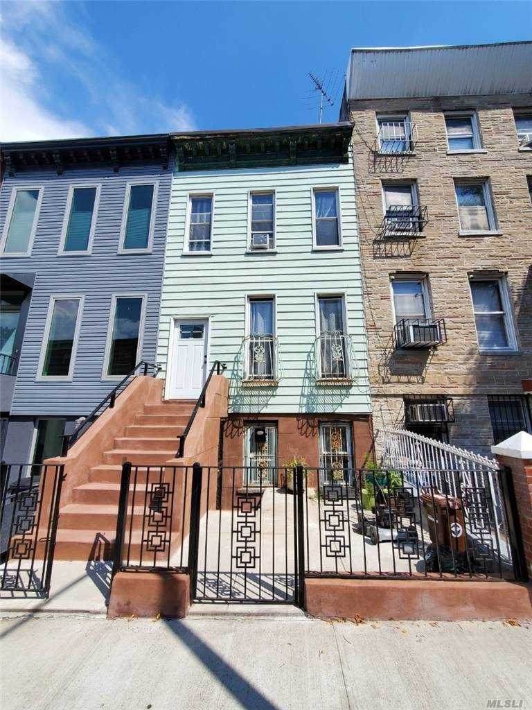 119 Ryerson Street - Photo 1