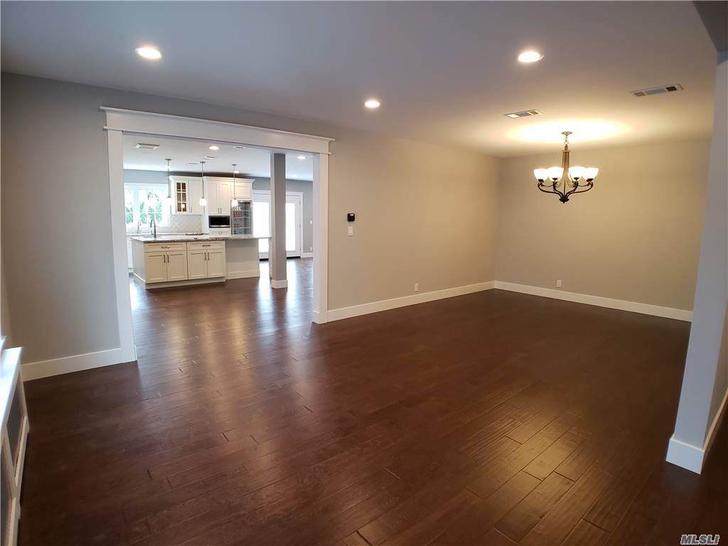 129 Combs Avenue - Photo 1