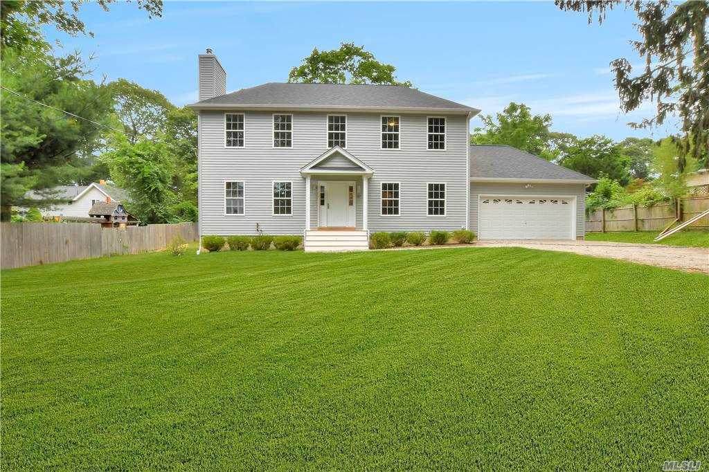 7 Shinnecock Dr - Photo 1