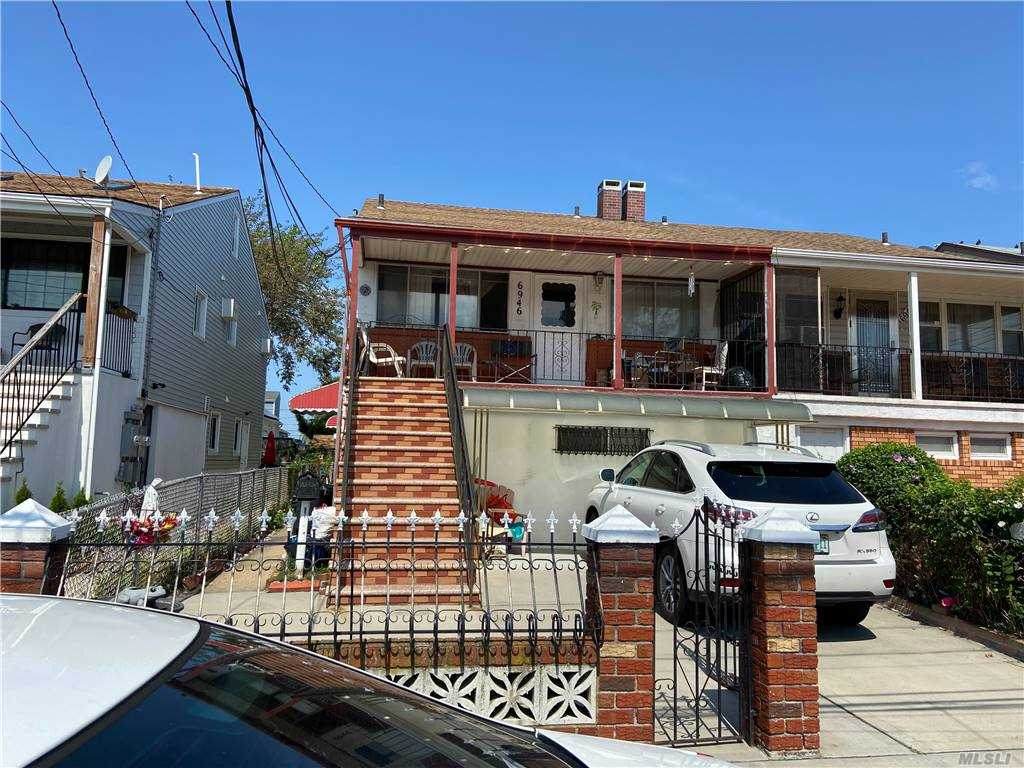 69-46 De Costa Avenue - Photo 1