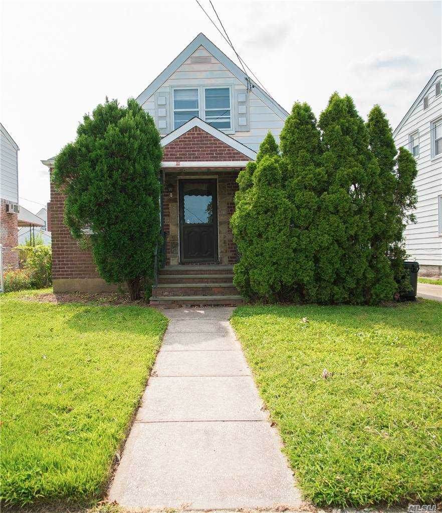 542 7th Avenue - Photo 1