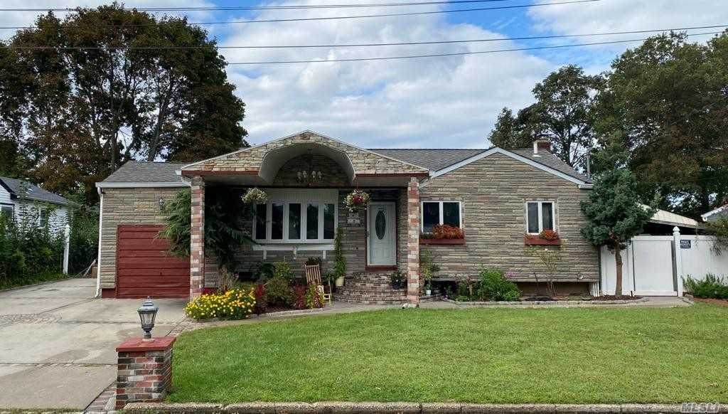 39 Carroll St - Photo 1