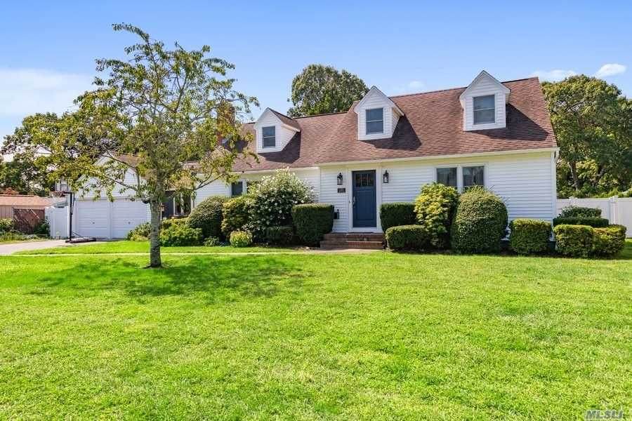 135 Sunrise Avenue - Photo 1