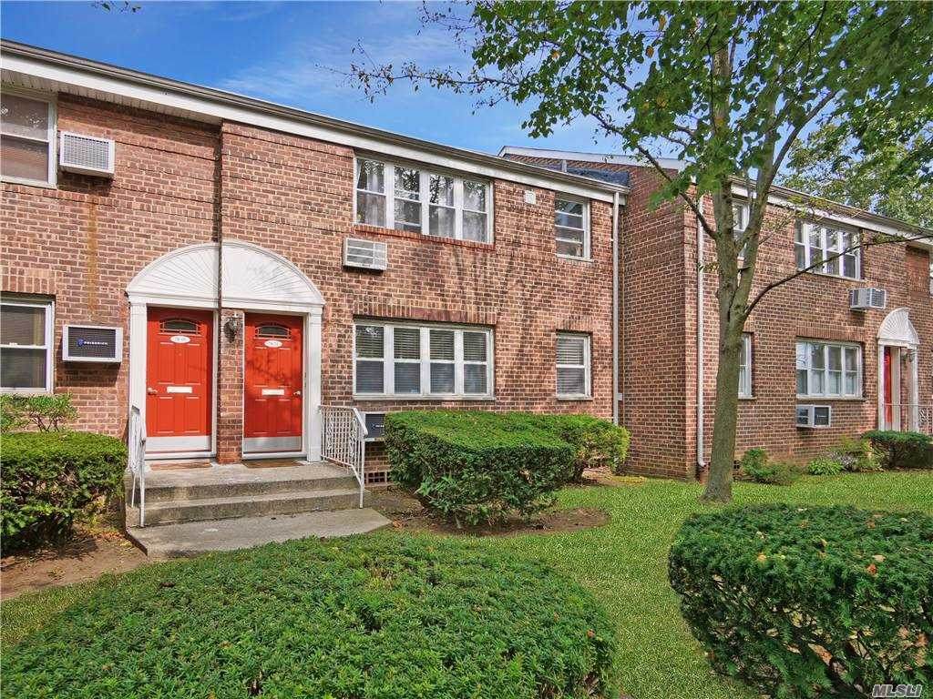 78-21 Springfield Boulevard - Photo 1