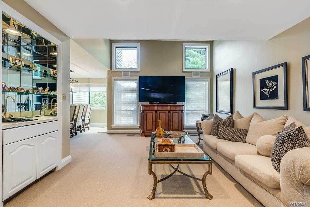 29 Chestnut Lane - Photo 1