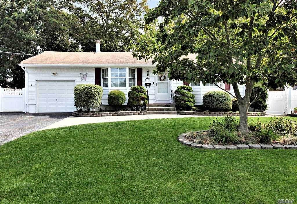 233 Dovecote Ln - Photo 1