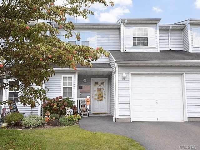 76 Smith Avenue - Photo 1