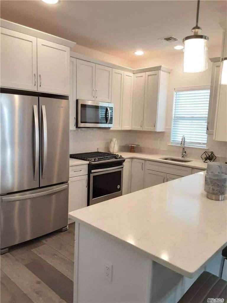 7 Bayard Drive - Photo 1